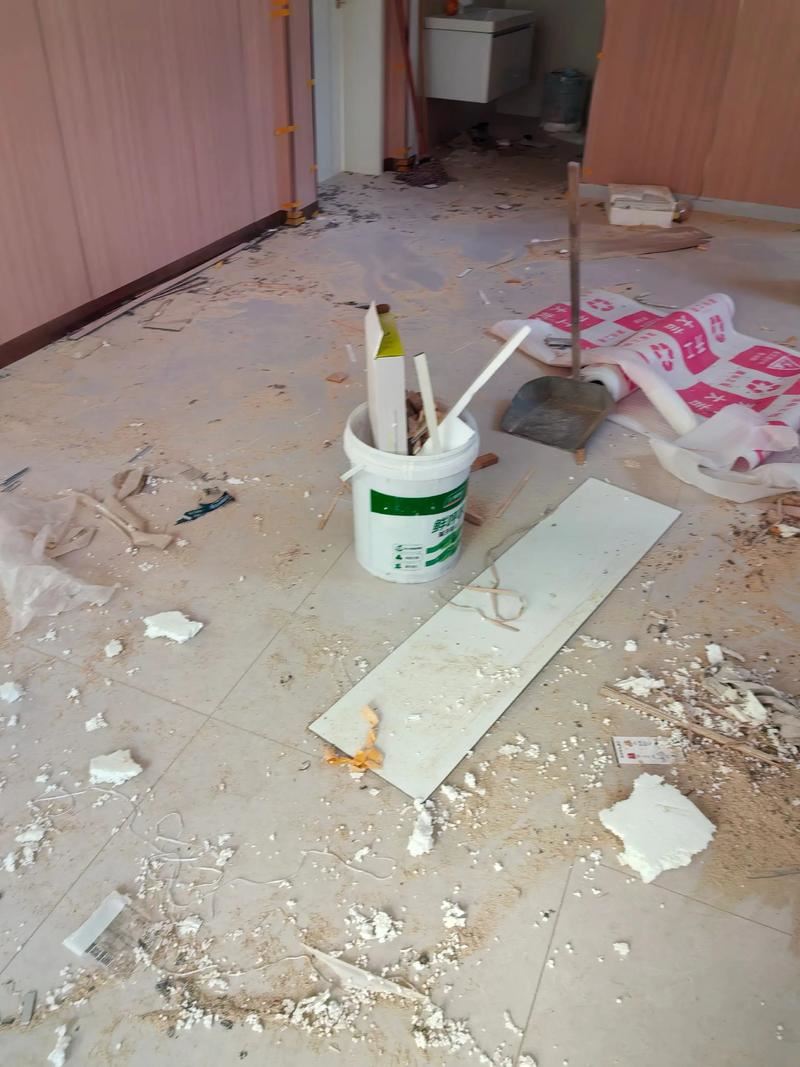 深圳室内开荒保洁:全城覆盖,专业服务就在身边